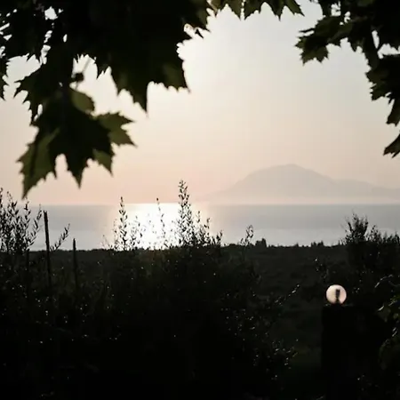 Anastasias * Kastro-Kyllini