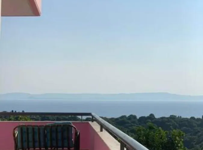 Anastasias 펜션 Kastro-Kyllini