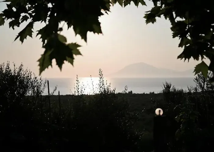 Anastasias * Kastro-Kyllini